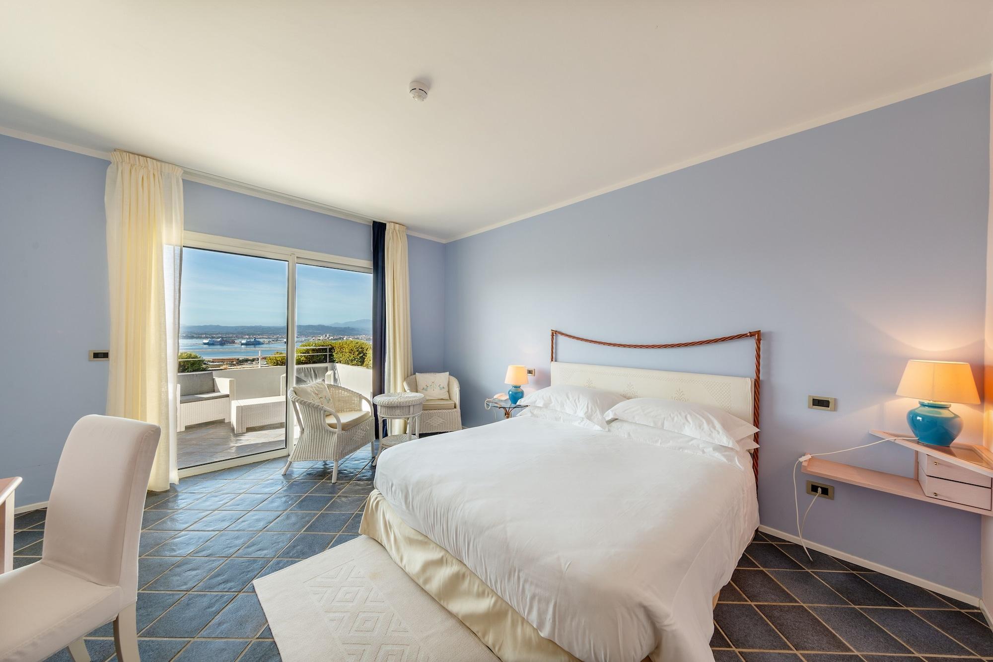Hotel Luna Lughente Olbia Exterior photo