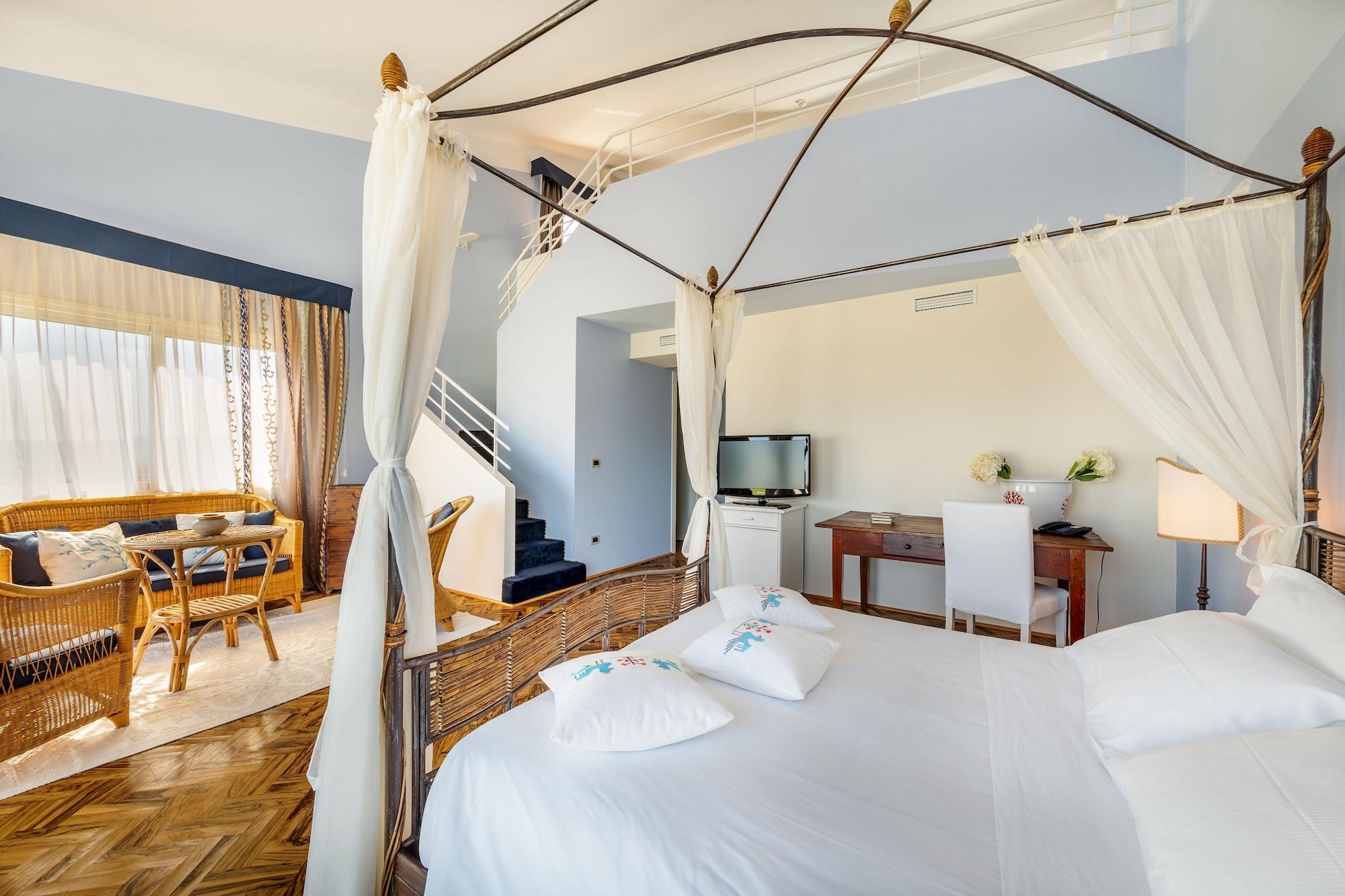 Hotel Luna Lughente Olbia Exterior photo