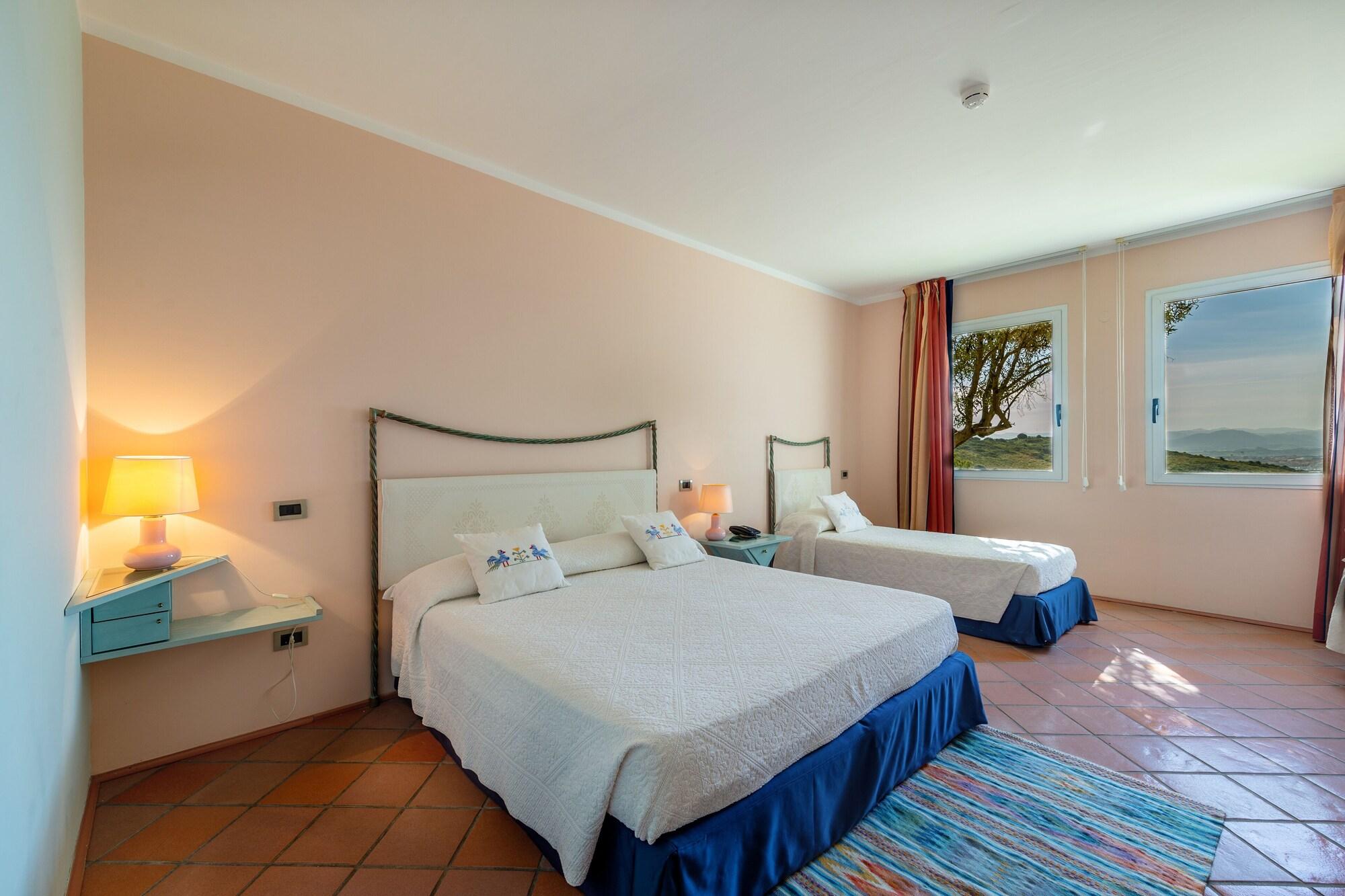 Hotel Luna Lughente Olbia Exterior photo