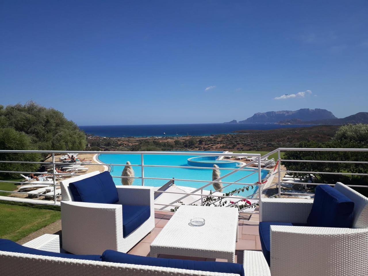 Hotel Luna Lughente Olbia Exterior photo